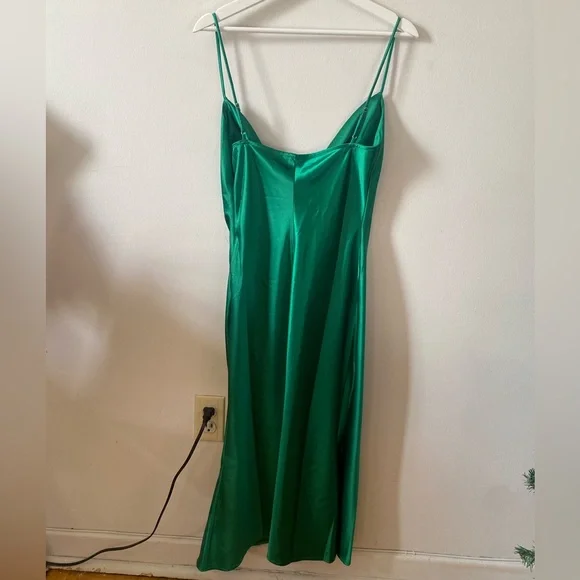NWT MESHKI Green Cowl Neckline Silk Midi Slip Dress - Picture 4 of 11